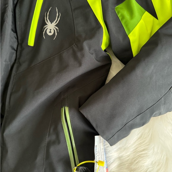 Spyder ski jacket - Picture 14 of 15
